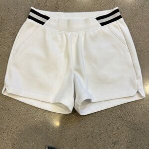 Under Armour golf shorts